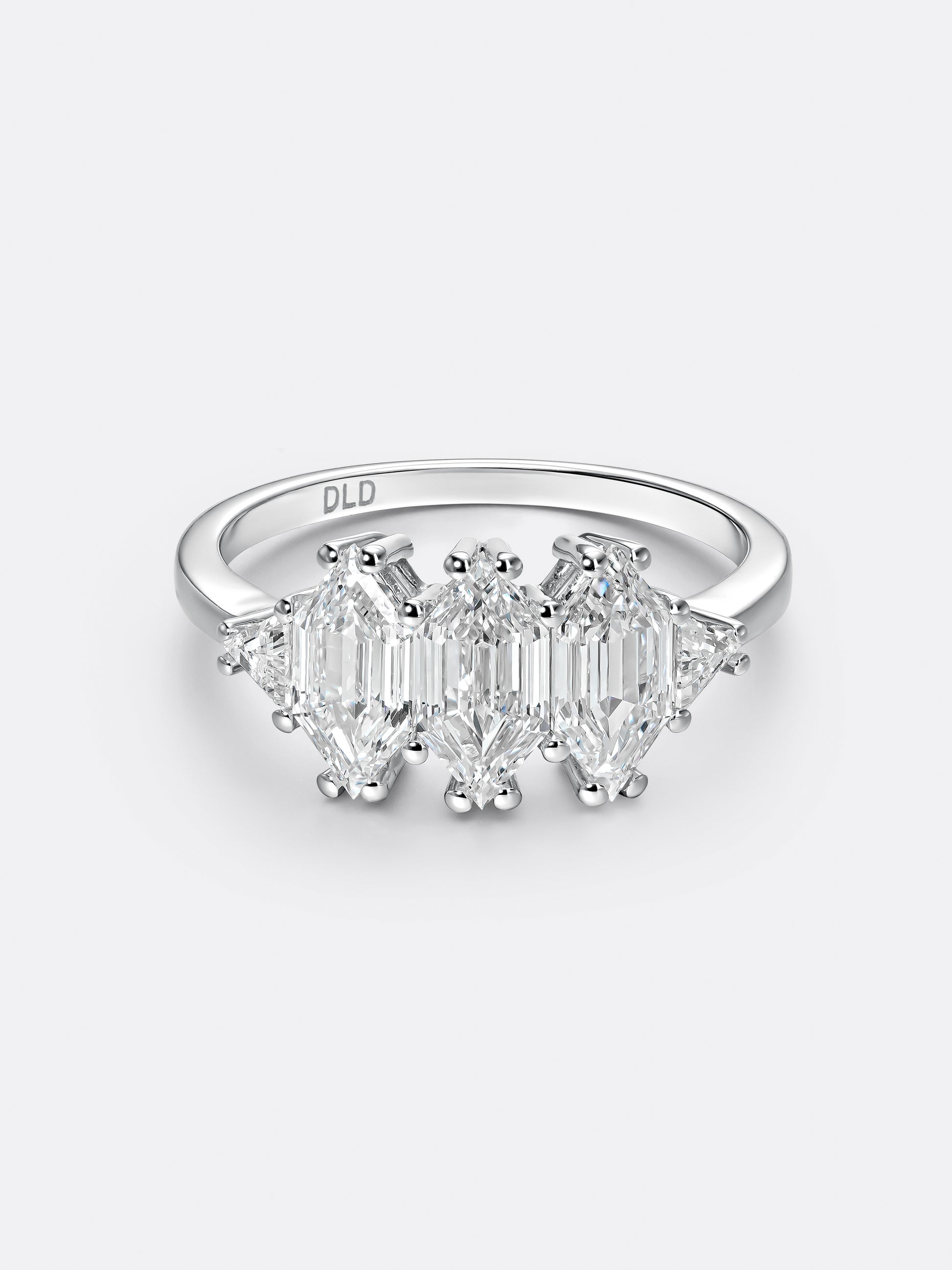 RARE THREE-ROW LONG HEXAGONAL RING