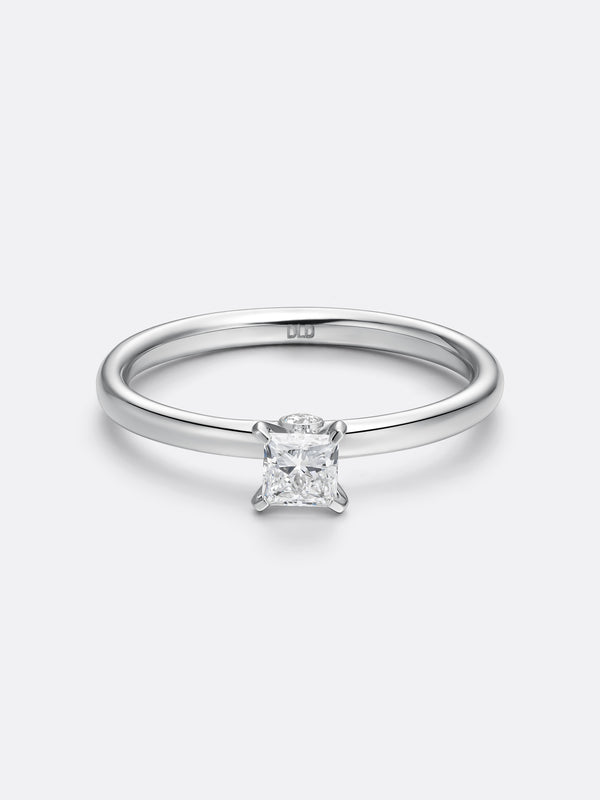 PETITE LILY RING - White Gold