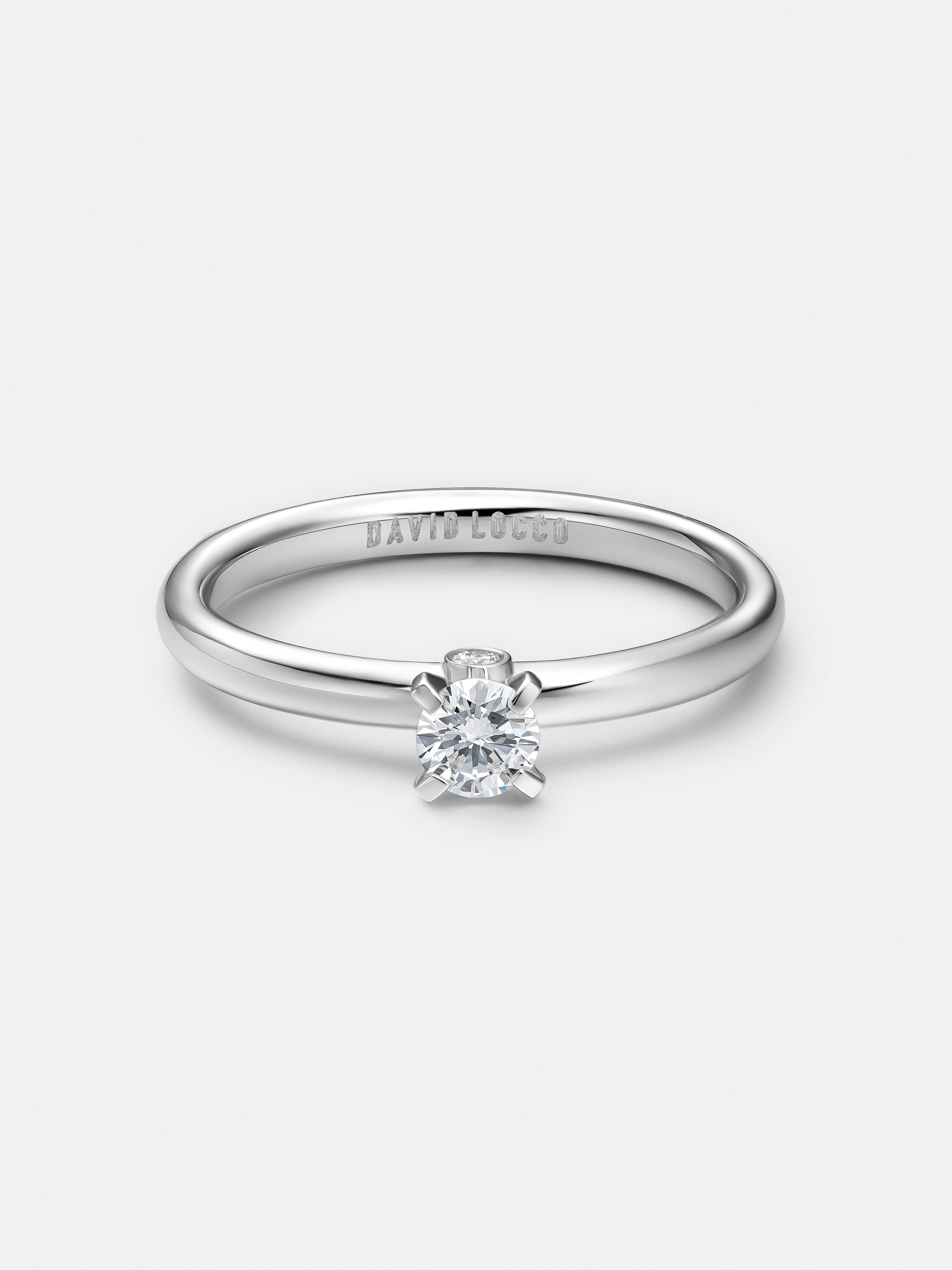 PETITE VENUS RING