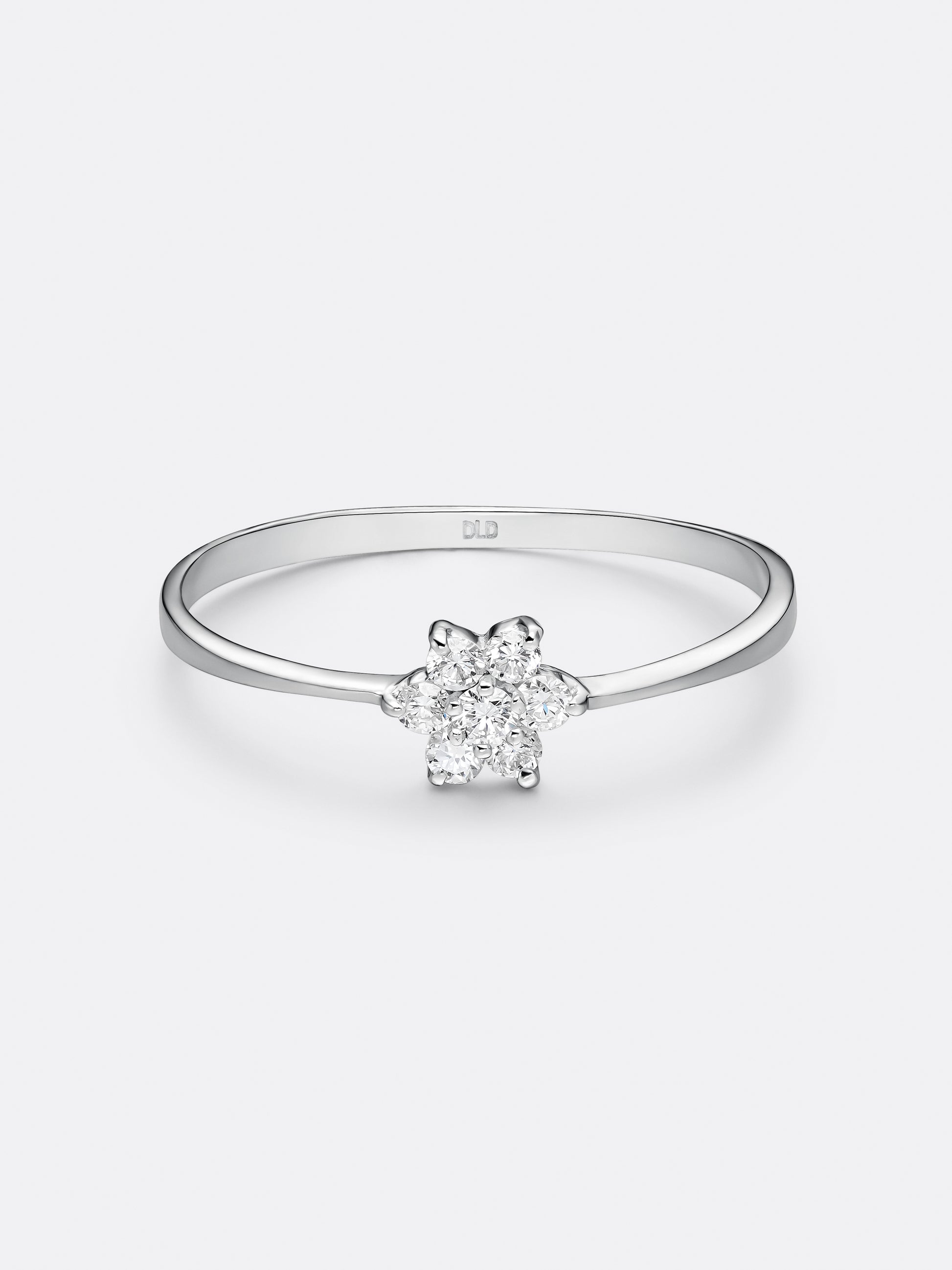SILHOUETTE STAR RING