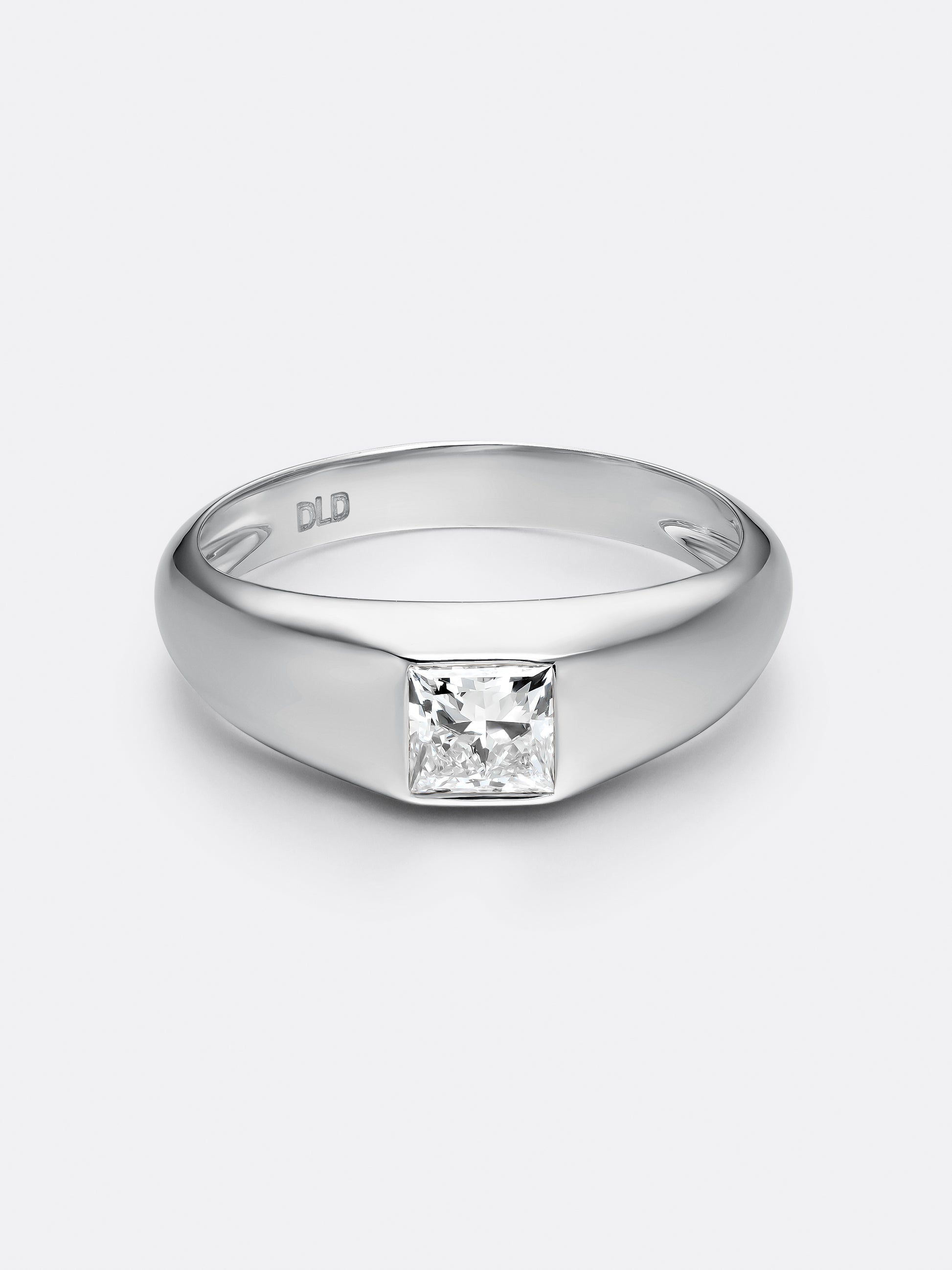 PRINCESS SIGNET RING