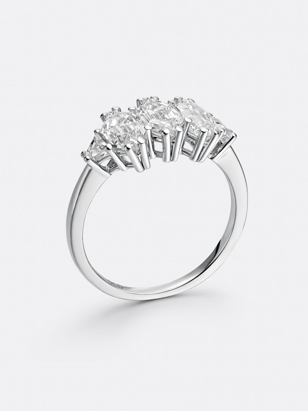 RARE THREE-ROW LONG HEXAGONAL RING