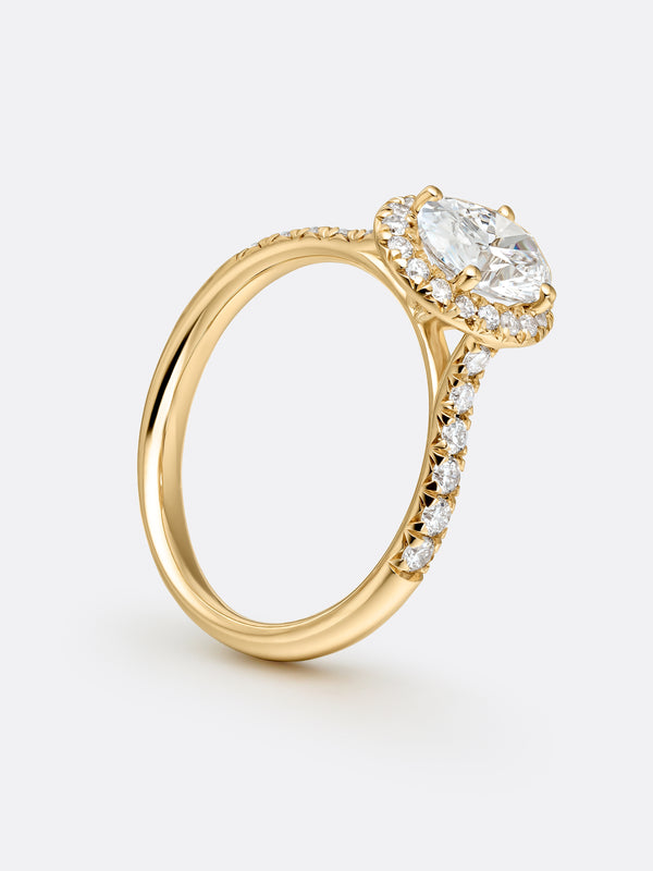 HALO OVAL RING - Yellow Gold Vista 2