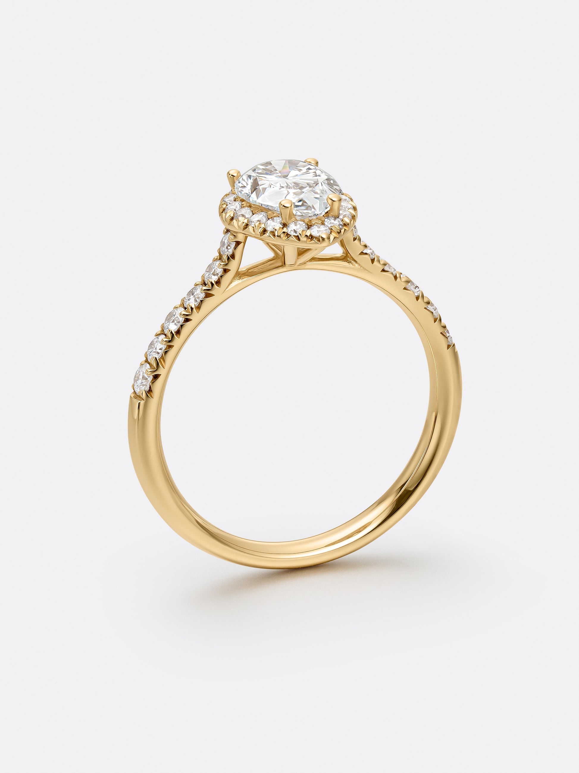 HALO PEAR RING