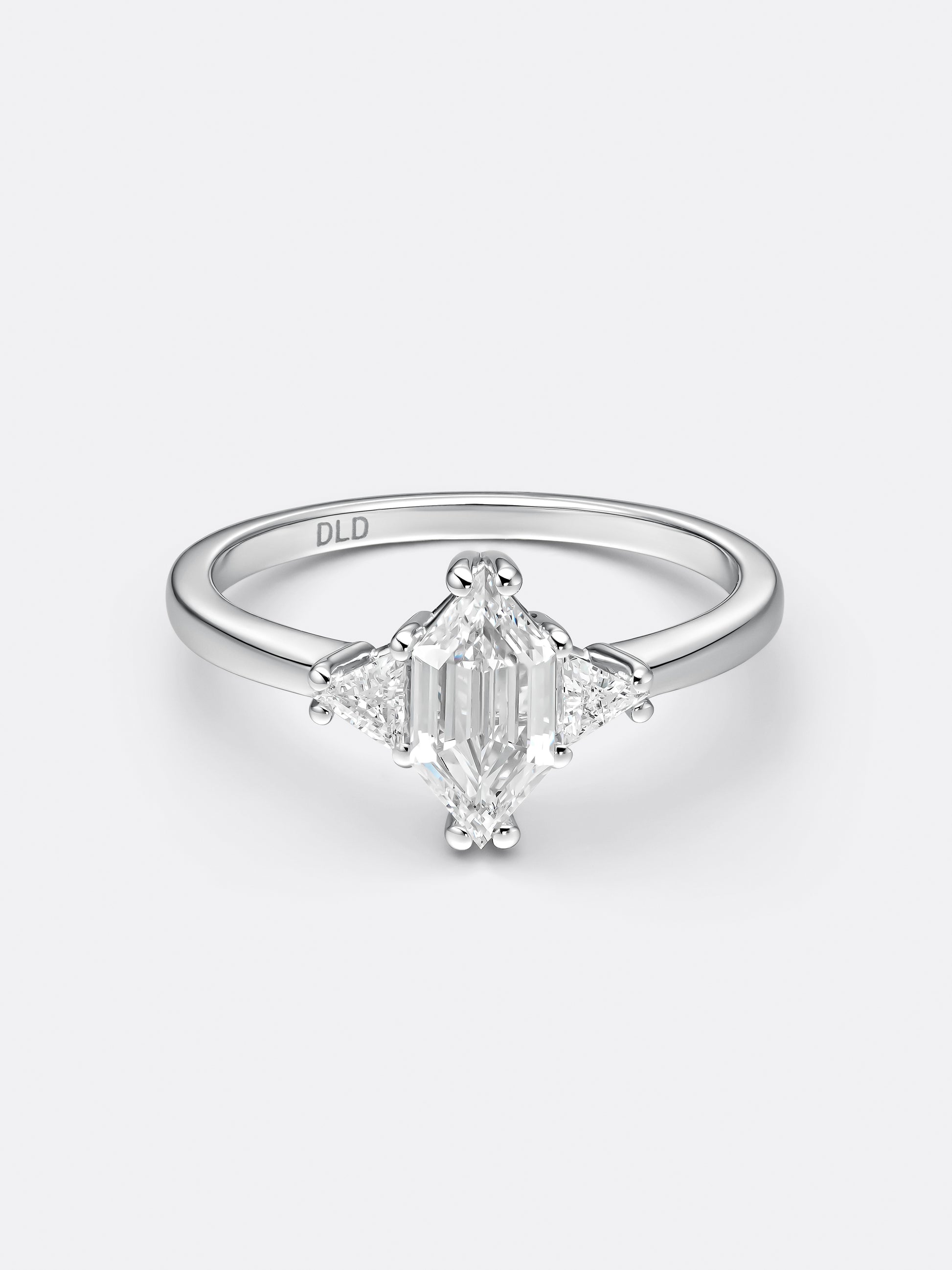 RARE CENTRAL MODIFIED HEXAGONAL RING