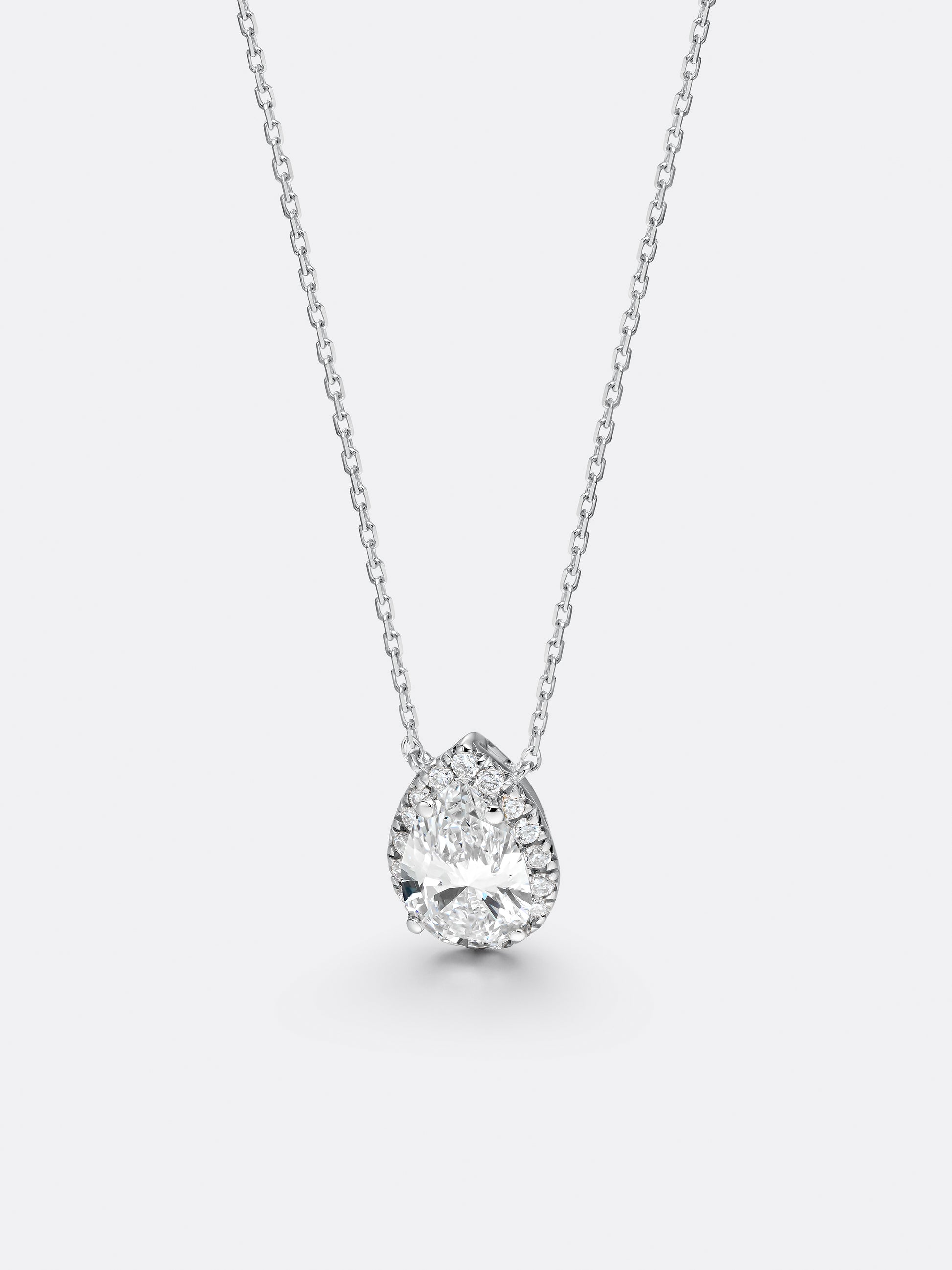 HALO PEAR NECKLACE