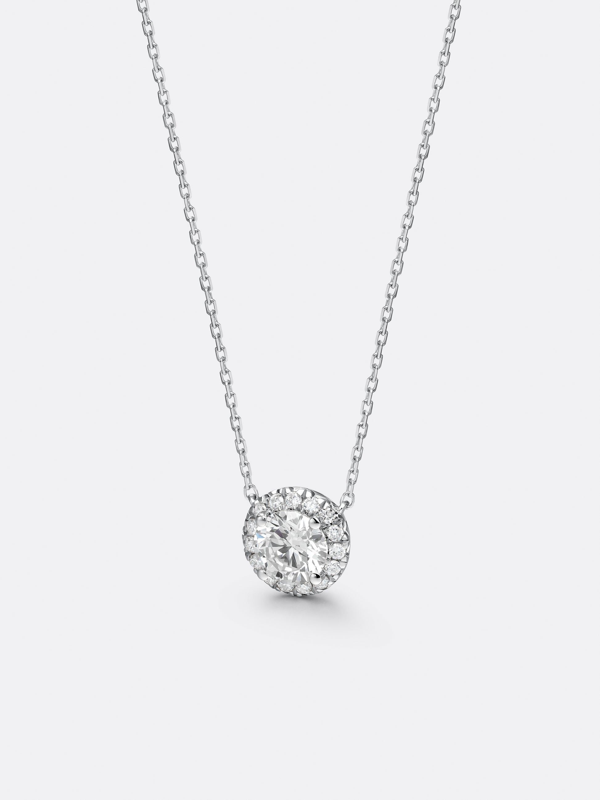 HALO ROUND NECKLACE