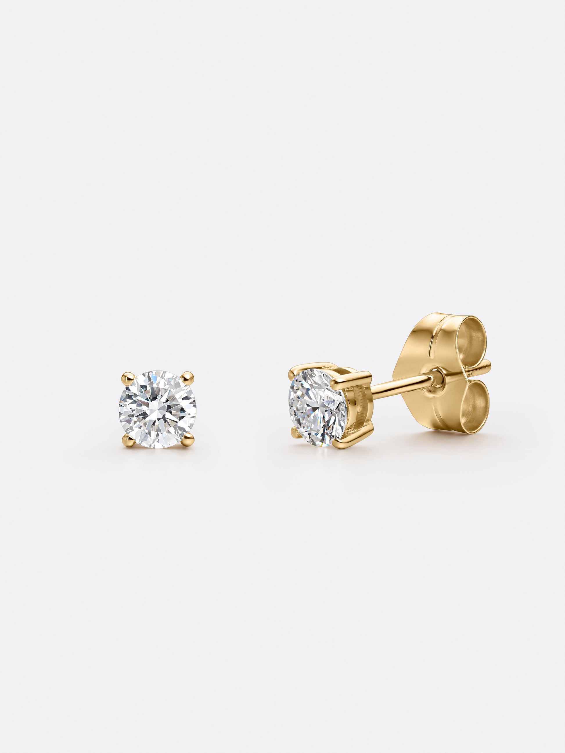 ESSENTIALS EARRINGS