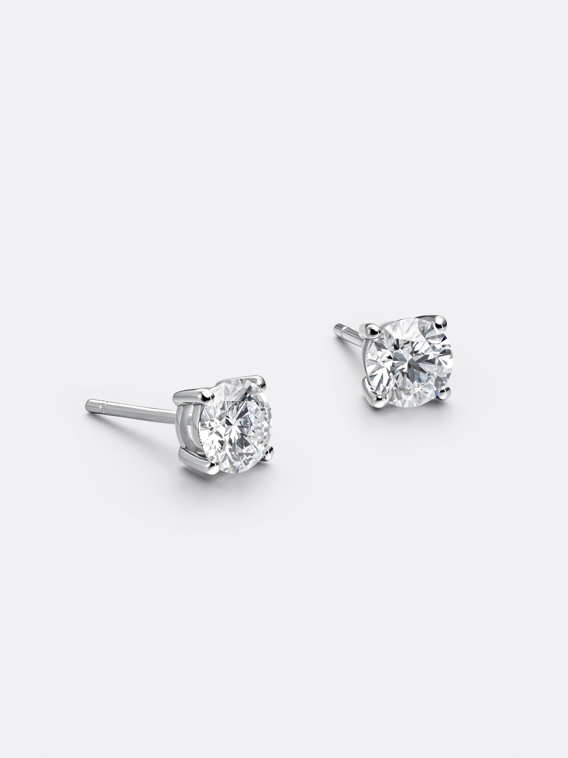 ESSENTIALS EARRINGS