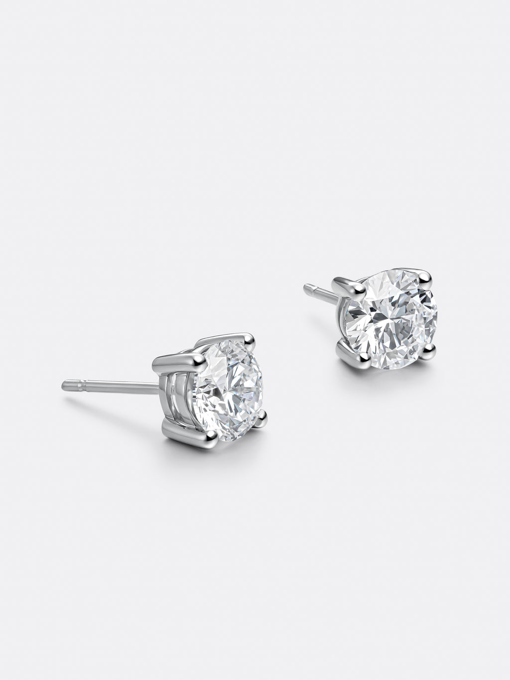 ESSENTIALS EARRINGS