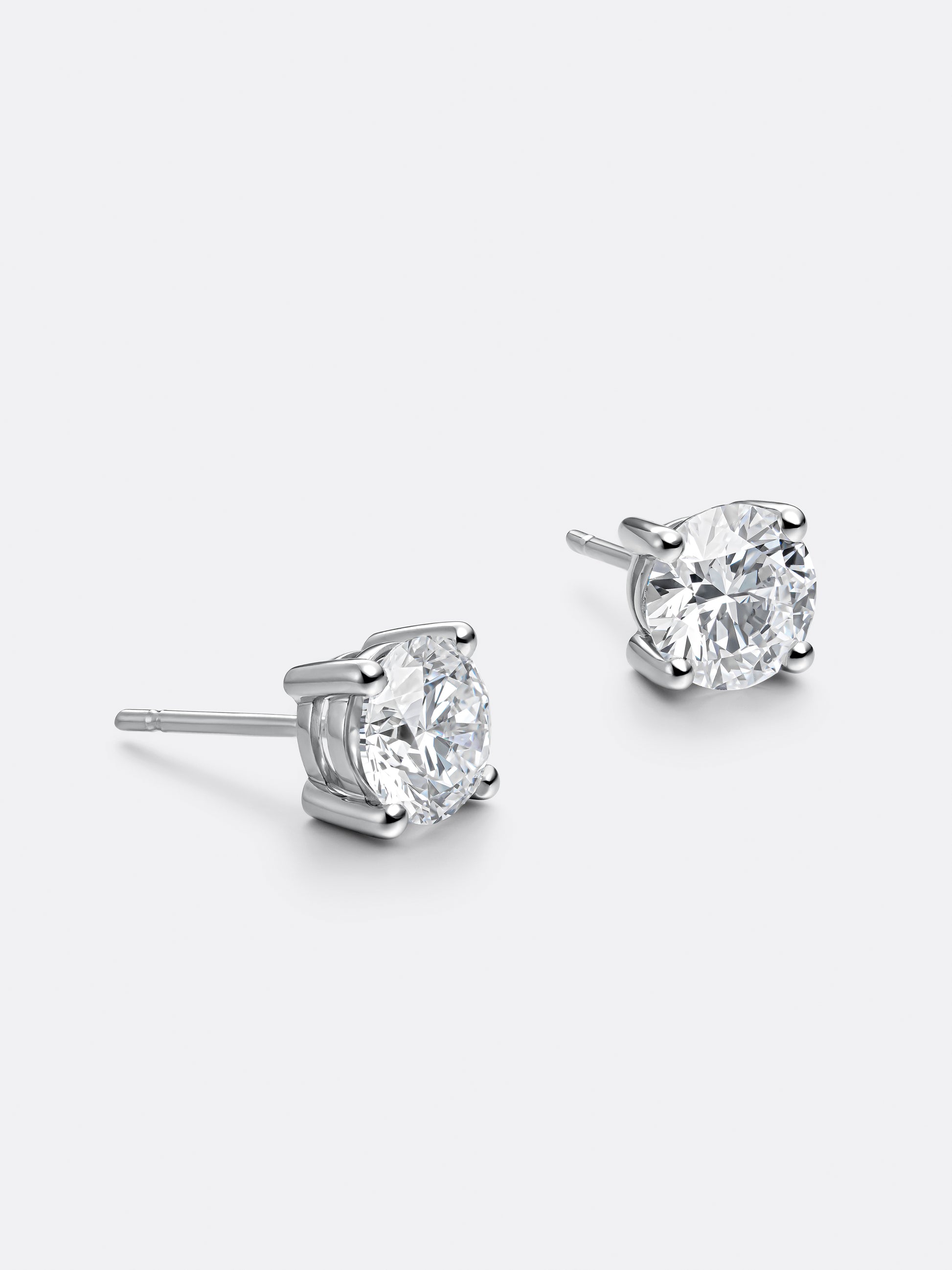ESSENTIALS EARRINGS