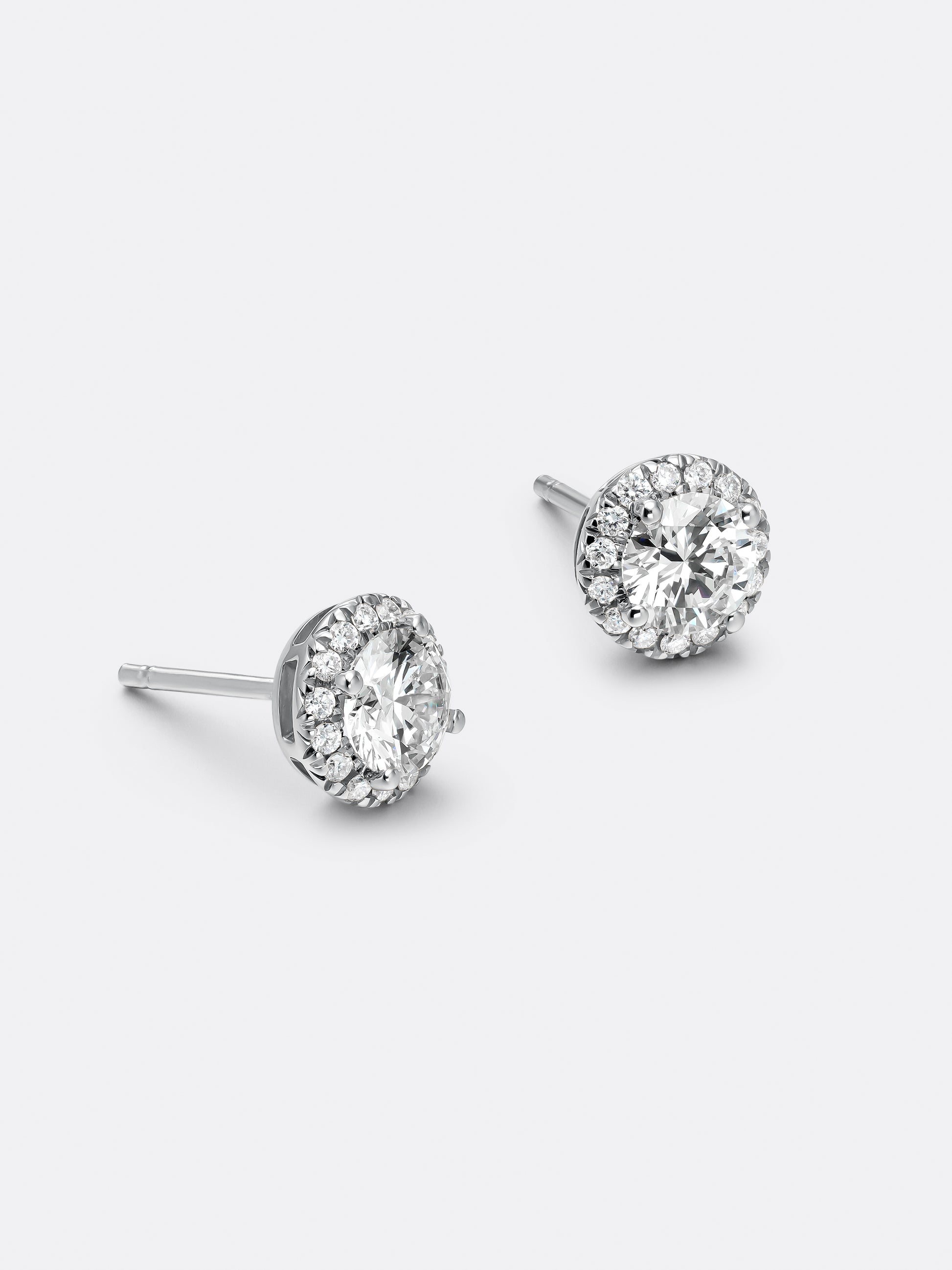 HALO ROUND EARRINGS
