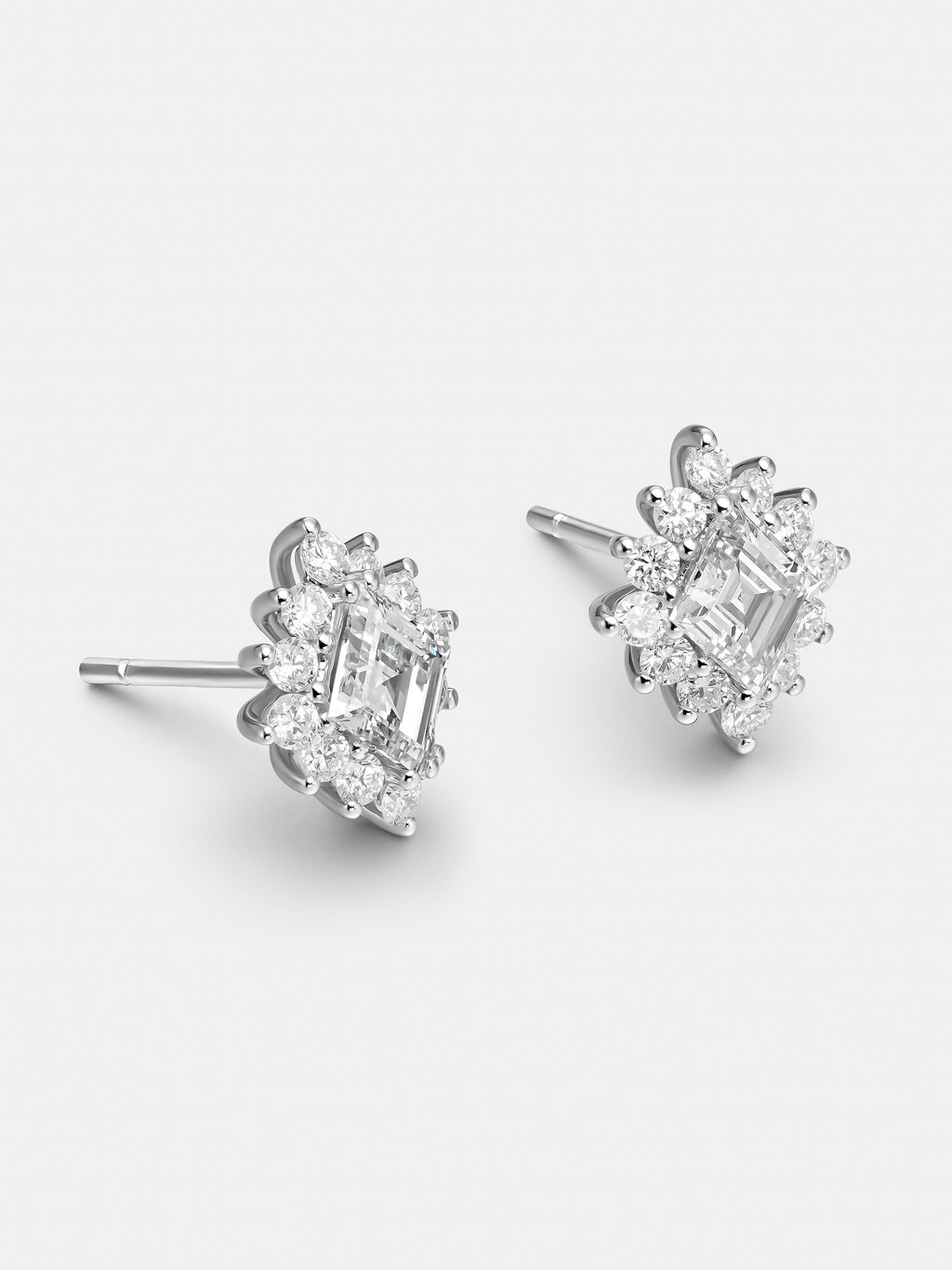 RARE RHOMBUS EARRINGS
