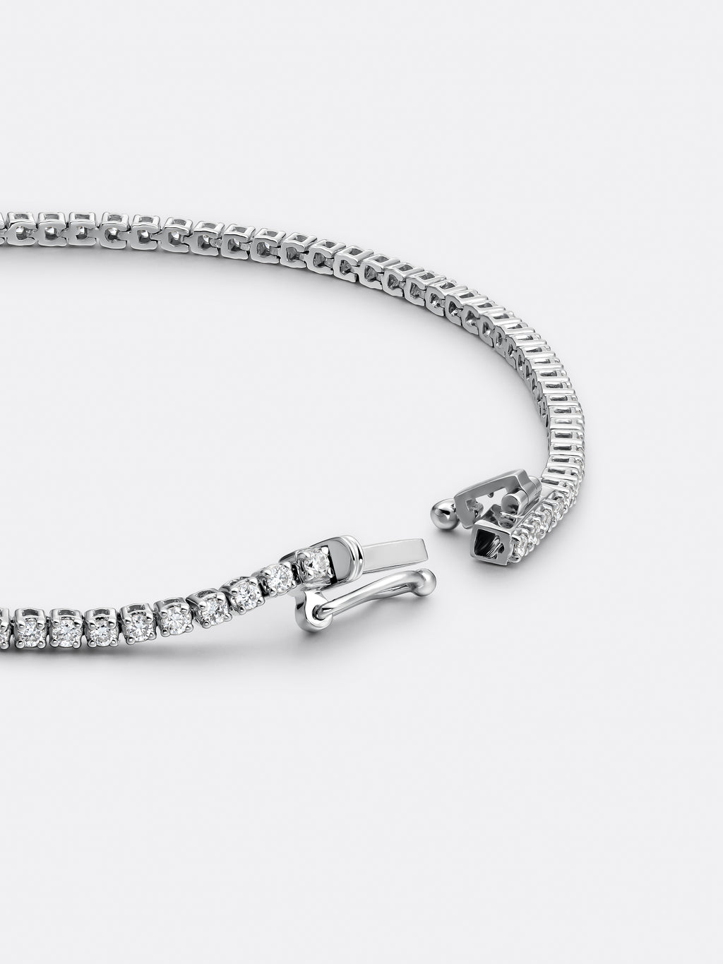 TIMELESS RIVIÈRE SLIM BRACELET