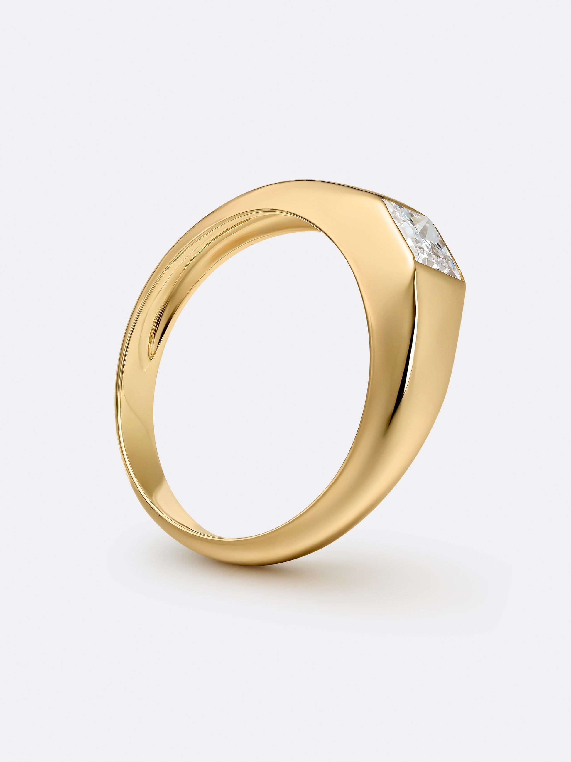 PRINCESS SIGNET RING