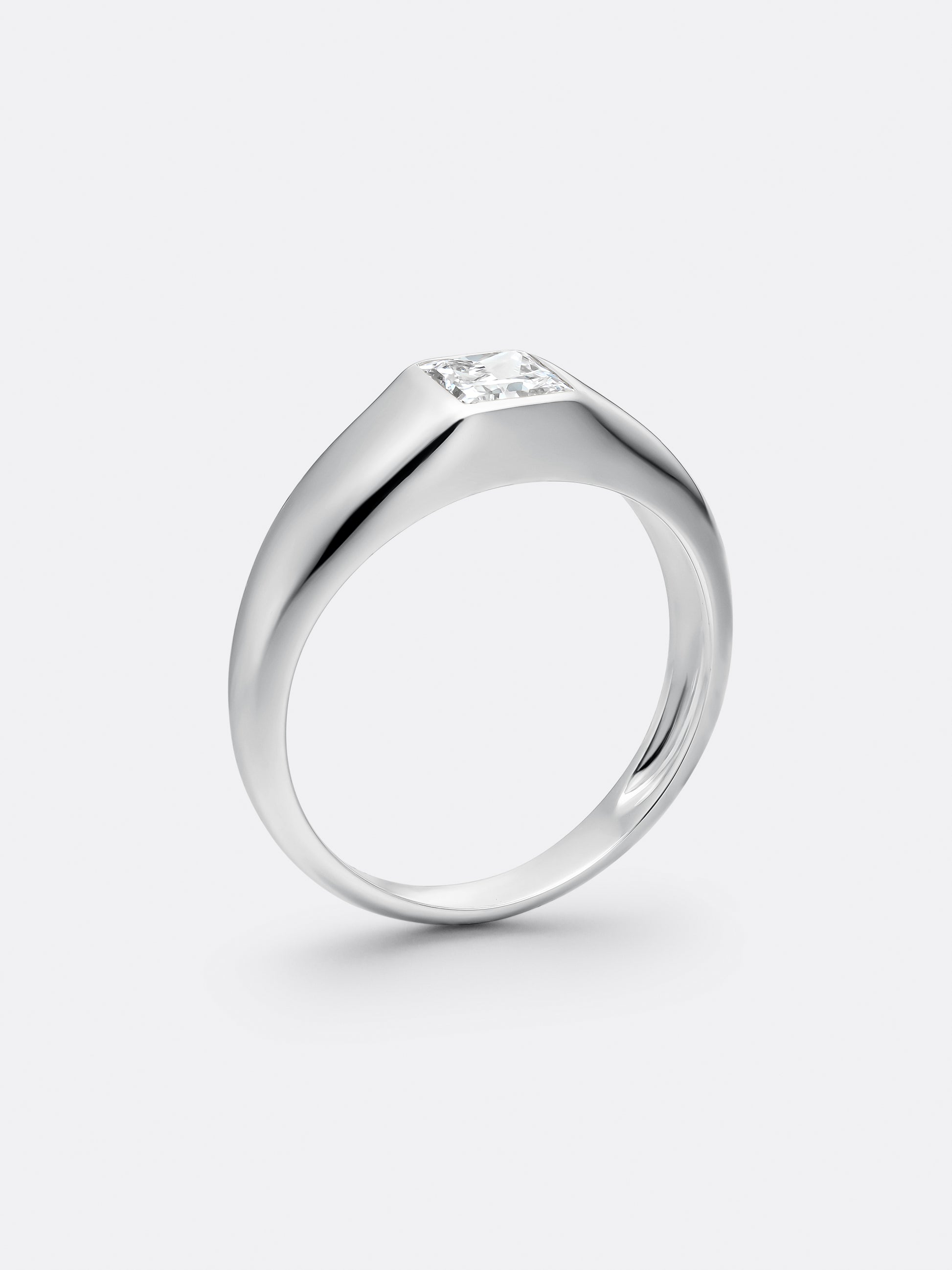 PRINCESS SIGNET RING