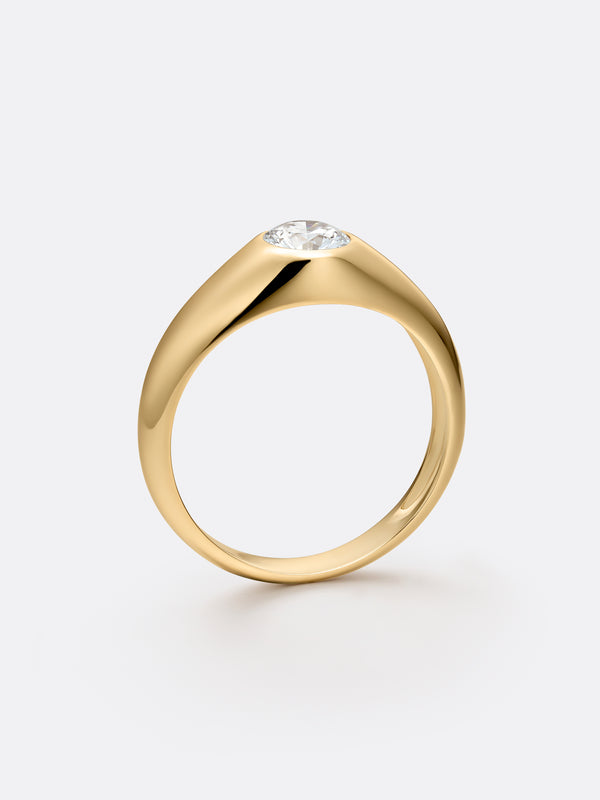 ROUND SIGNET RING - Yellow Gold Vista 2