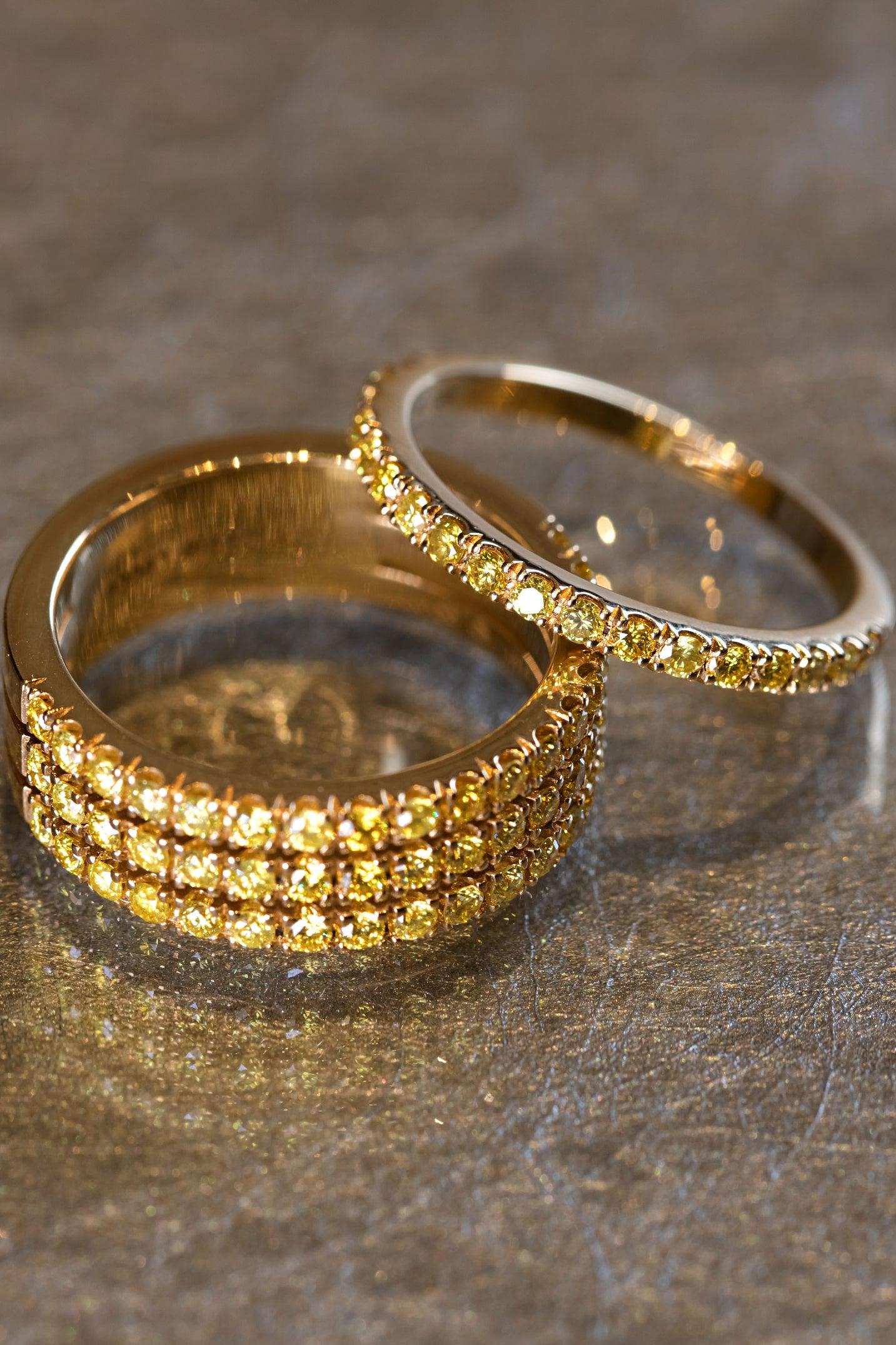 Oro amarillo-Amarillo